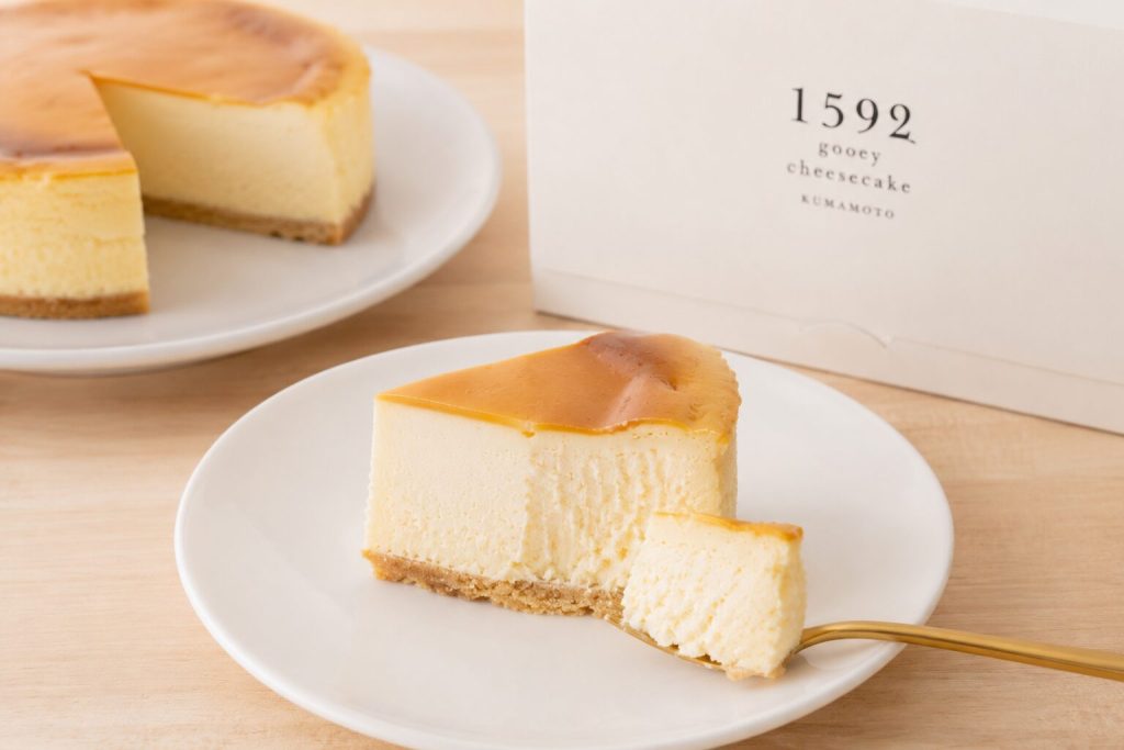 濃厚でなめらかな1592チーズケーキの食感イメージ